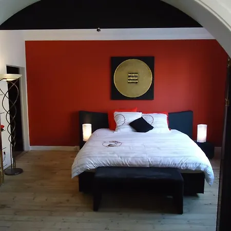 Luxe 1-2-3 Bed & Breakfast 2*